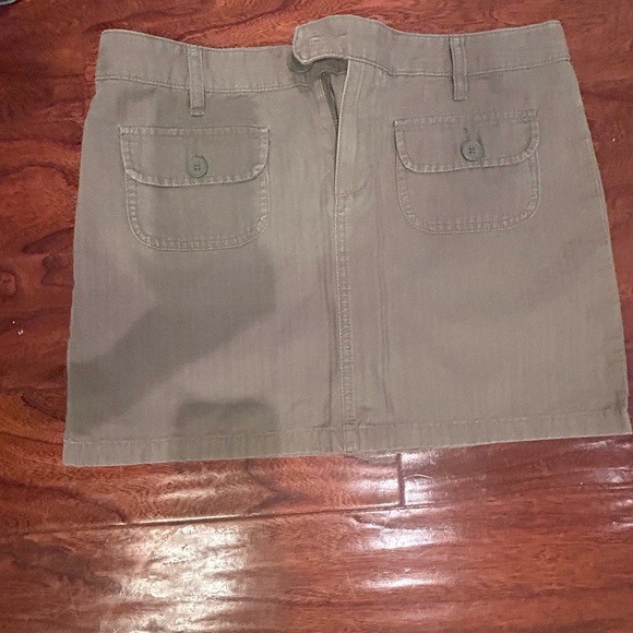 Old Navy woman's size 10 Tan/Olive Cargo chic mini Skirts Y2K sporty/neutral - Picture 5 of 8